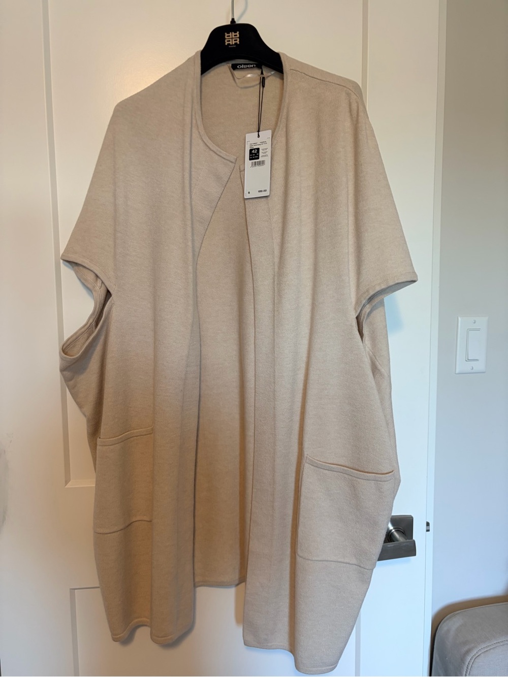 Olsen Calm and Cosey sweater / shawl